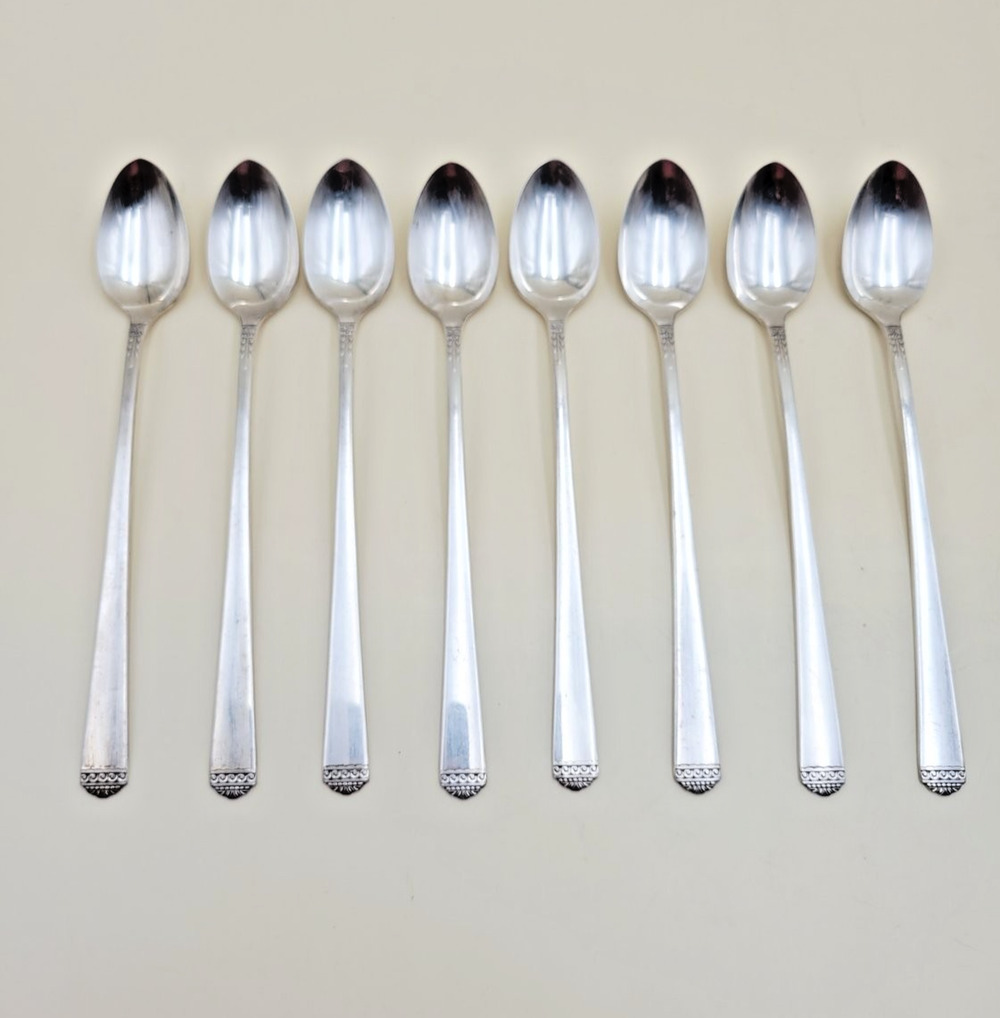 Set of 8 1881 Rogers SURF CLUB Ocean Waves Iced Tea Spoon Silverplate Discontinu